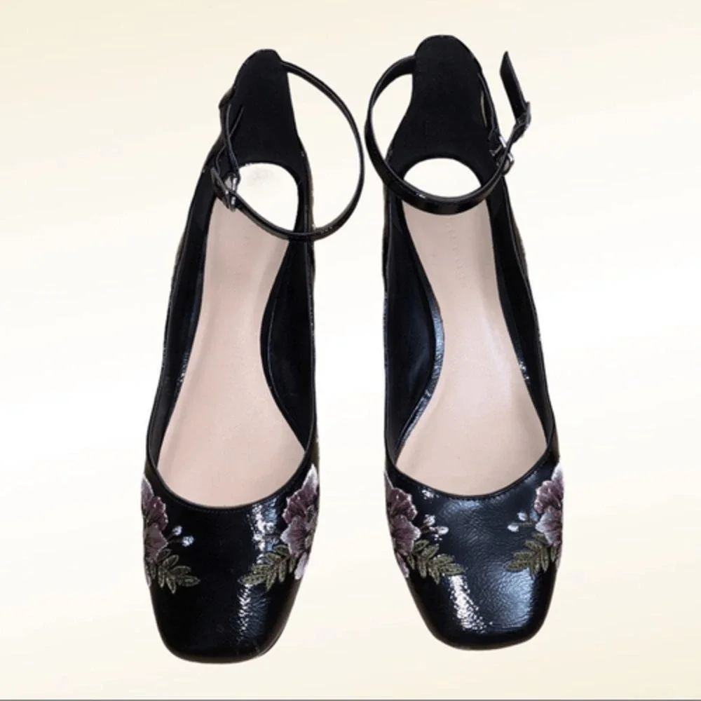 Charles & Keith Black Patent Leather Floral, 10.5